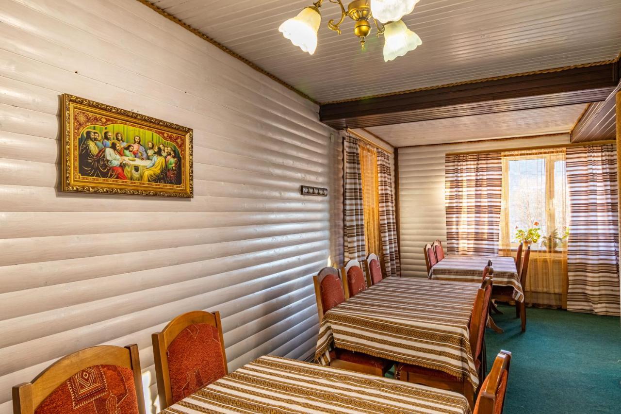 Гуцульська Світлиця Hotel Bukovel Exterior foto